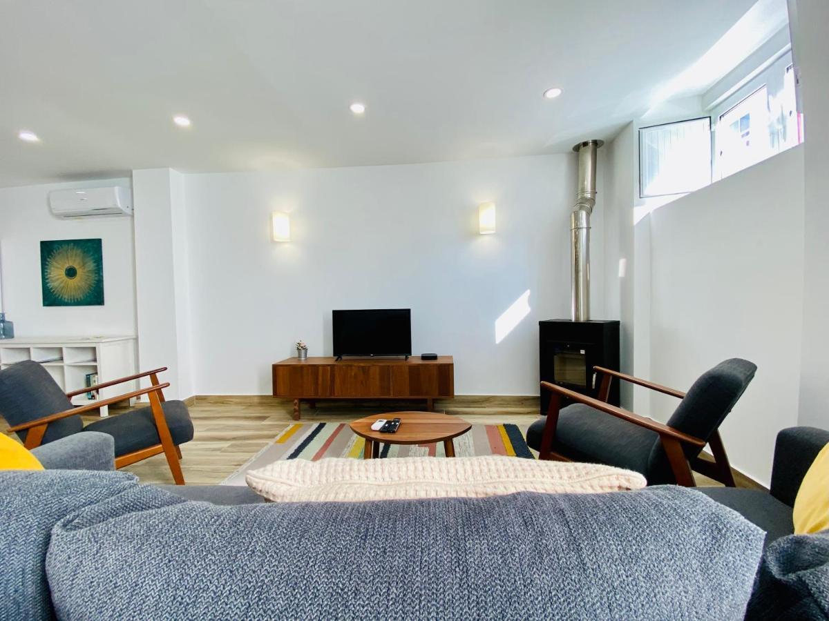 Tia Anica House I - Apartment With Terrace In Central Fuseta Beach Village Extérieur photo