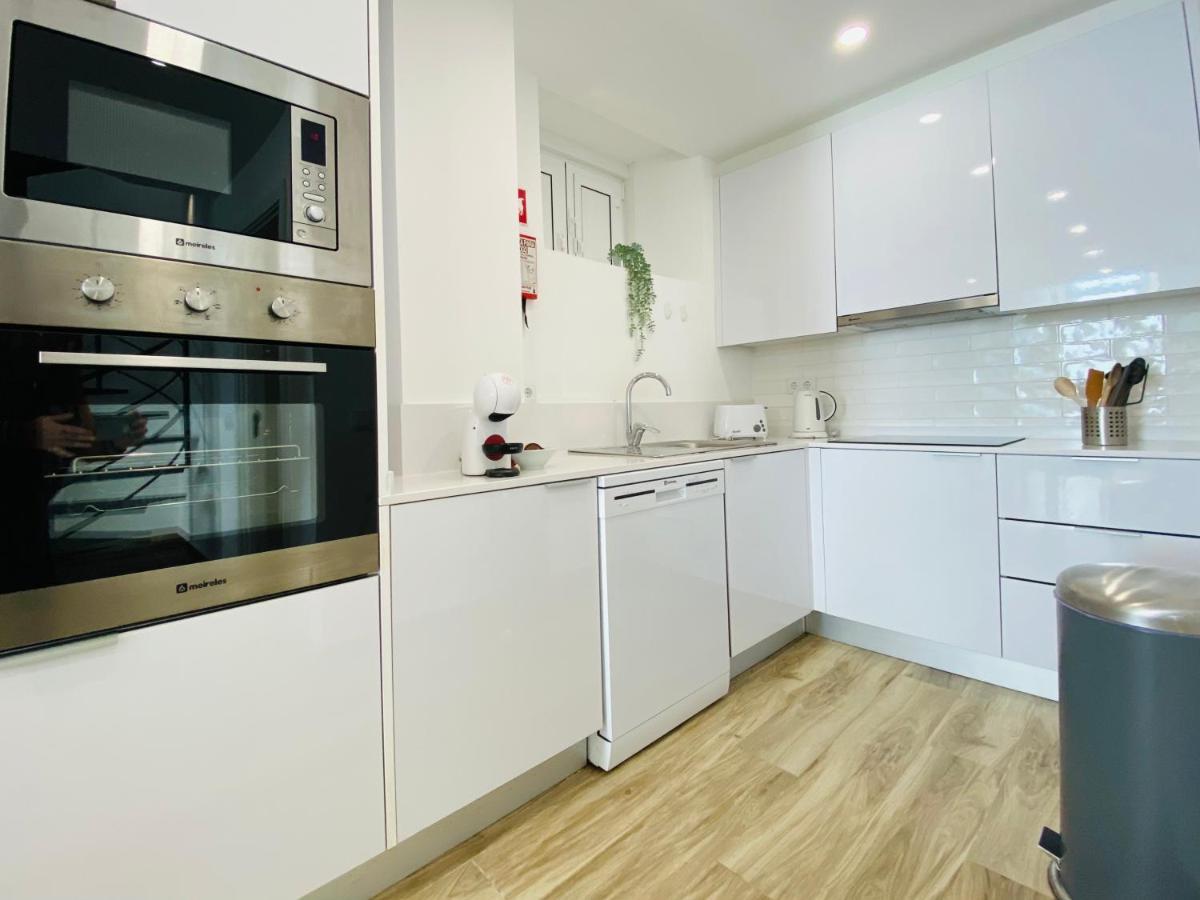 Tia Anica House I - Apartment With Terrace In Central Fuseta Beach Village Extérieur photo