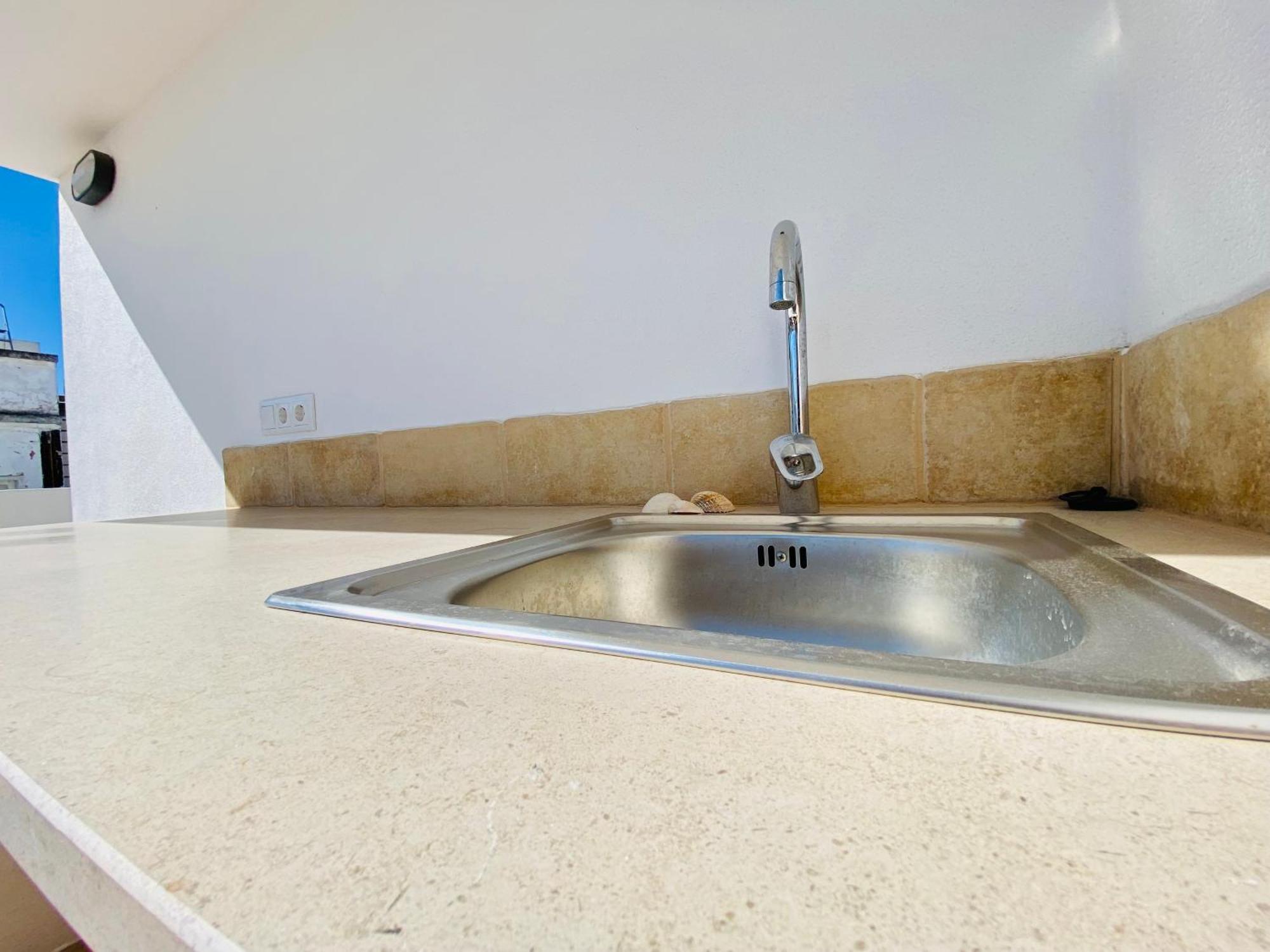 Tia Anica House I - Apartment With Terrace In Central Fuseta Beach Village Extérieur photo