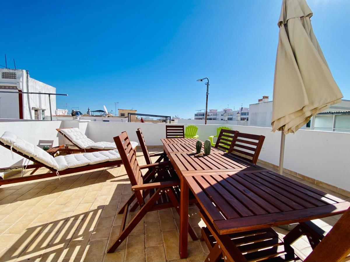 Tia Anica House I - Apartment With Terrace In Central Fuseta Beach Village Extérieur photo
