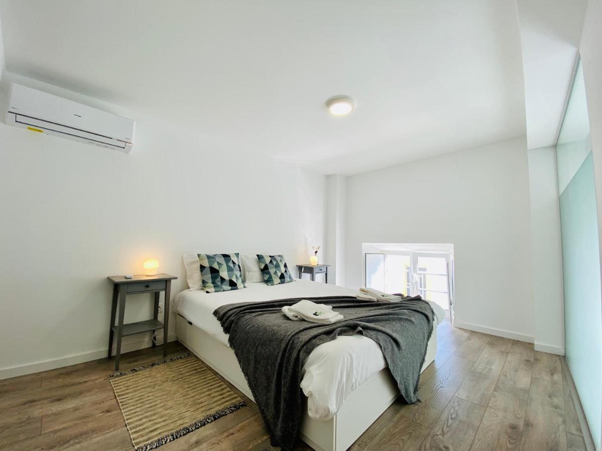 Tia Anica House I - Apartment With Terrace In Central Fuseta Beach Village Extérieur photo