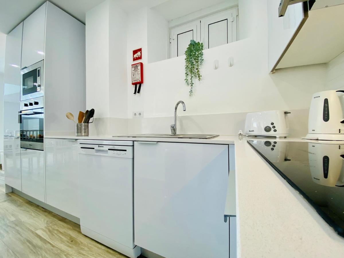 Tia Anica House I - Apartment With Terrace In Central Fuseta Beach Village Extérieur photo